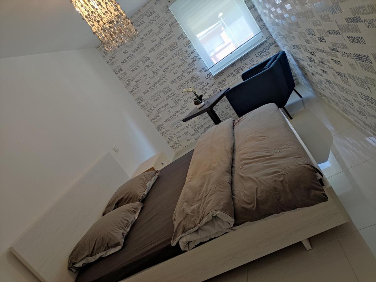 Apartamento Chez Wl Luxemburgo Exterior foto